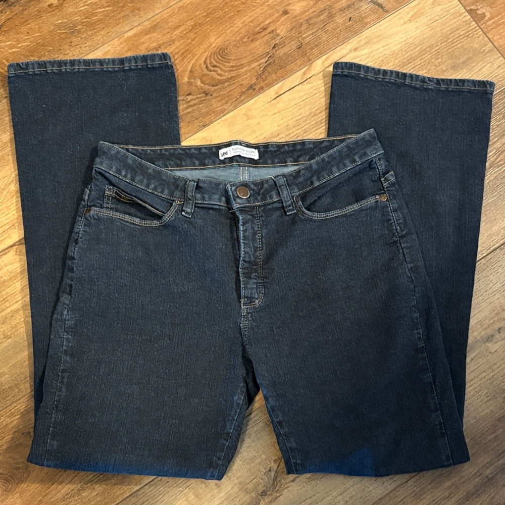 Lee “Slender Secret” Flap Pocket  Bootcut Jeans